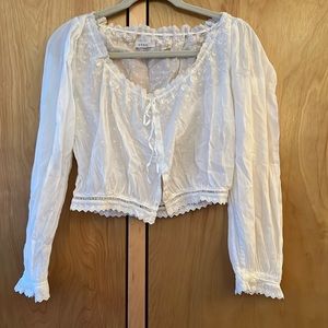 Doen long sleeve white embroidered cropped blouse
